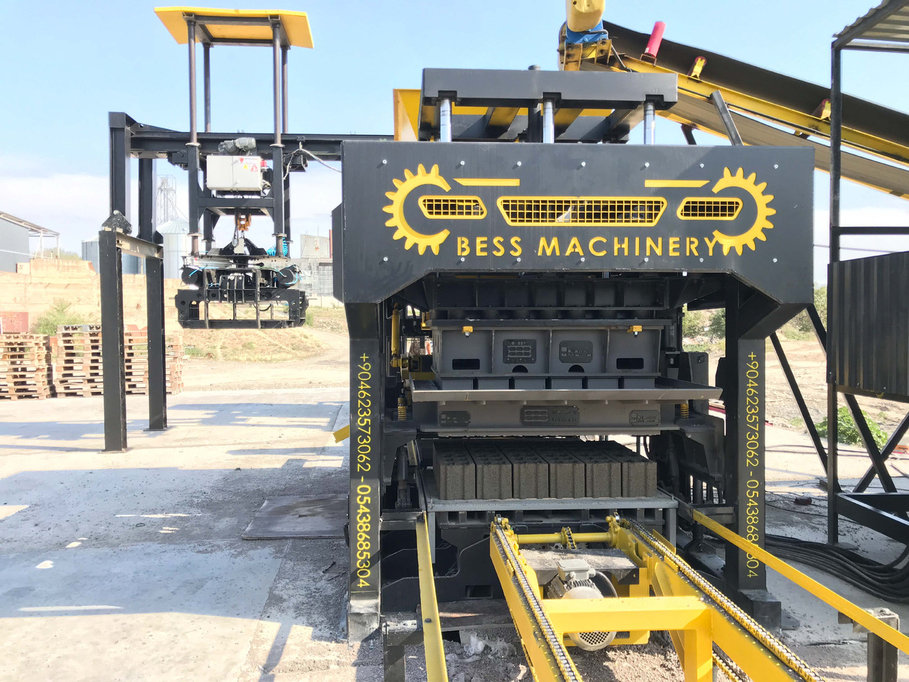 Hollow Block Making Machine | PRS-1200 Full Automatic - Vibrolis: obrázek 1 Hollow Block Making Machine | PRS-1200 Full Automatic - Vibrolis: obrázek 1