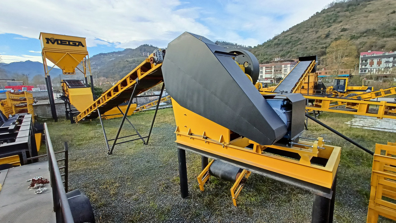 MEGA Crushing and Screening Plant | Ready in Stock - Drticí zařízení: obrázek 4 MEGA Crushing and Screening Plant | Ready in Stock - Drticí zařízení: obrázek 4