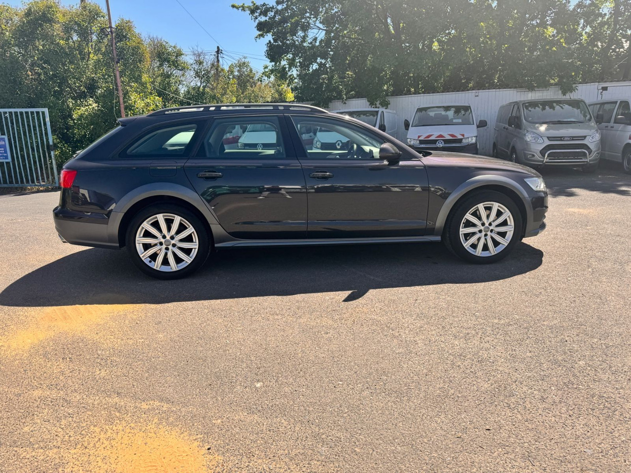 Audi A6 Allroad quattro 3.0 TDI - Osobní auto: obrázek 5 Audi A6 Allroad quattro 3.0 TDI - Osobní auto: obrázek 5