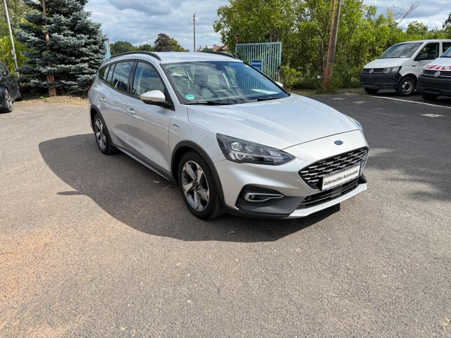 Ford Focus Turnier Active - Kombi: obrázek 2 Ford Focus Turnier Active - Kombi: obrázek 2