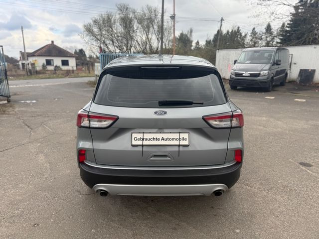 Ford Kuga Trend - Sedan: obrázek 5 Ford Kuga Trend - Sedan: obrázek 5