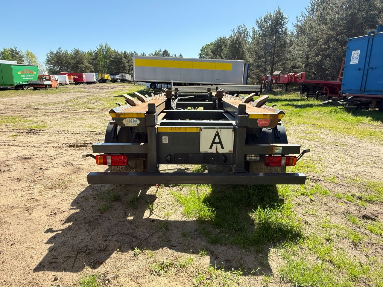 HKM A 18 ZL 5.0 Abrollanhänger für 2 Absetzcontainer - Hákový/ Ramenový nosič přívěs: obrázek 4 HKM A 18 ZL 5.0 Abrollanhänger für 2 Absetzcontainer - Hákový/ Ramenový nosič přívěs: obrázek 4