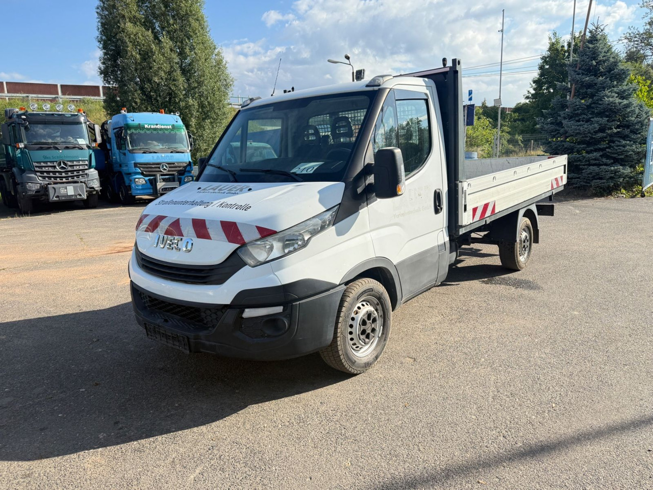 Iveco Daily 35 S 12 - Dodávka valník: obrázek 3 Iveco Daily 35 S 12 - Dodávka valník: obrázek 3