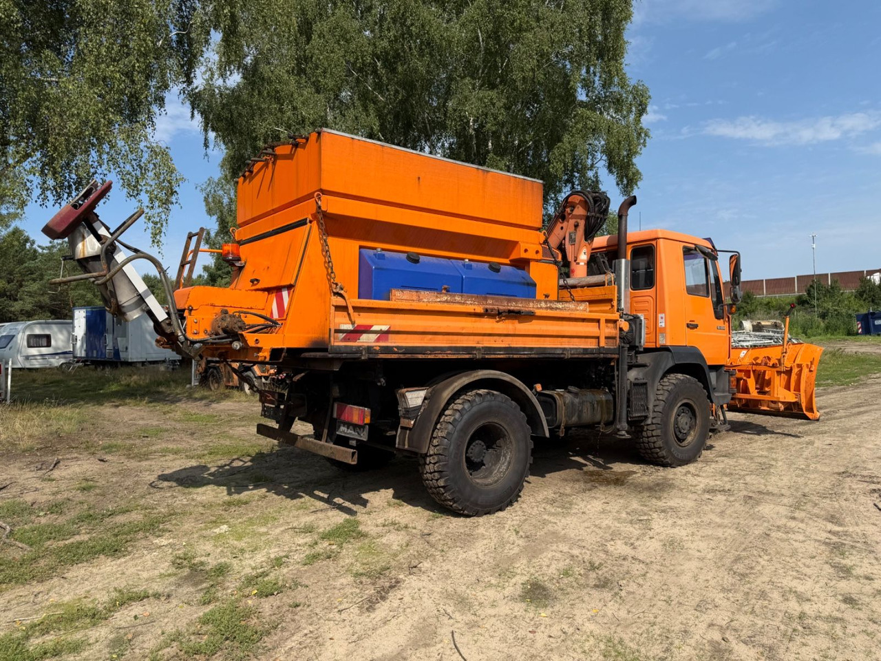 MAN 10.224 Atlas Kran Salzstreuer 4X4 - Sklápěč, Auto s hydraulickou rukou: obrázek 5 MAN 10.224 Atlas Kran Salzstreuer 4X4 - Sklápěč, Auto s hydraulickou rukou: obrázek 5
