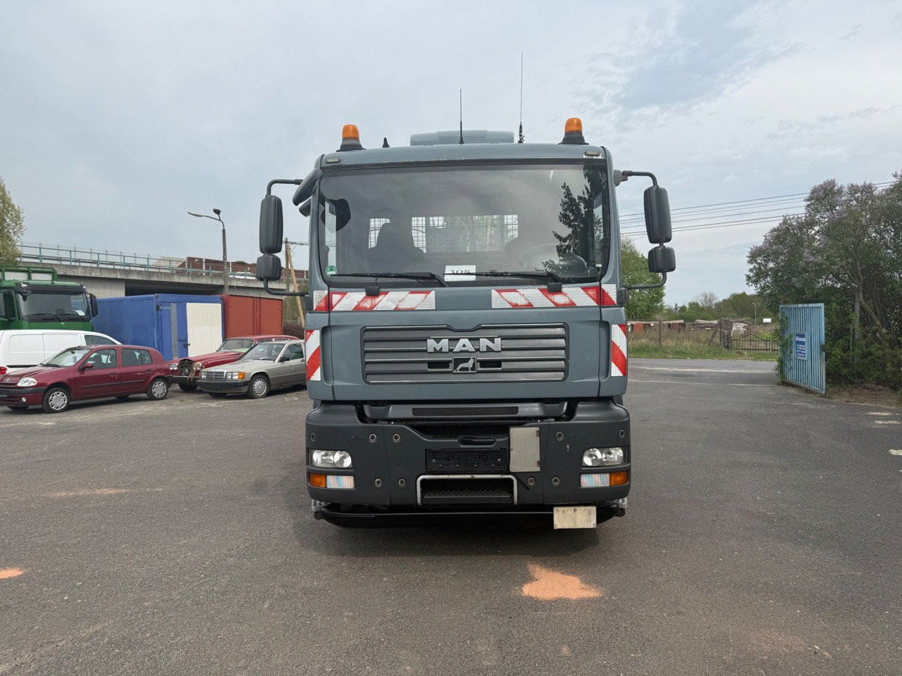 MAN TGA 18.310 4x2BB - Sklápěč, Auto s hydraulickou rukou: obrázek 2 MAN TGA 18.310 4x2BB - Sklápěč, Auto s hydraulickou rukou: obrázek 2