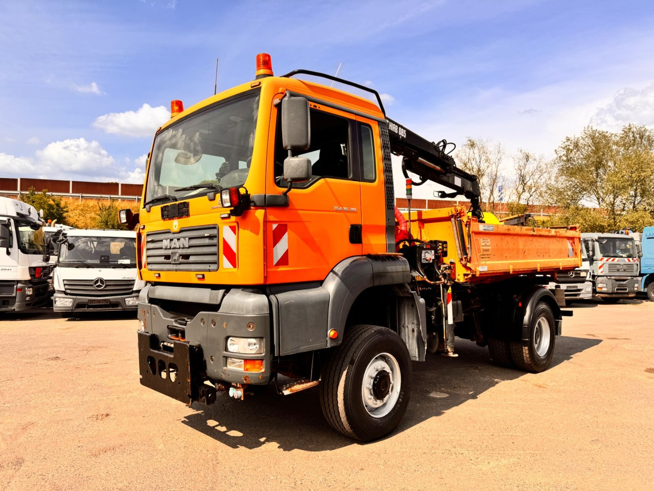 MAN TGA 18.310 Kipper - Kran 4x4 - Sklápěč, Auto s hydraulickou rukou: obrázek 3 MAN TGA 18.310 Kipper - Kran 4x4 - Sklápěč, Auto s hydraulickou rukou: obrázek 3