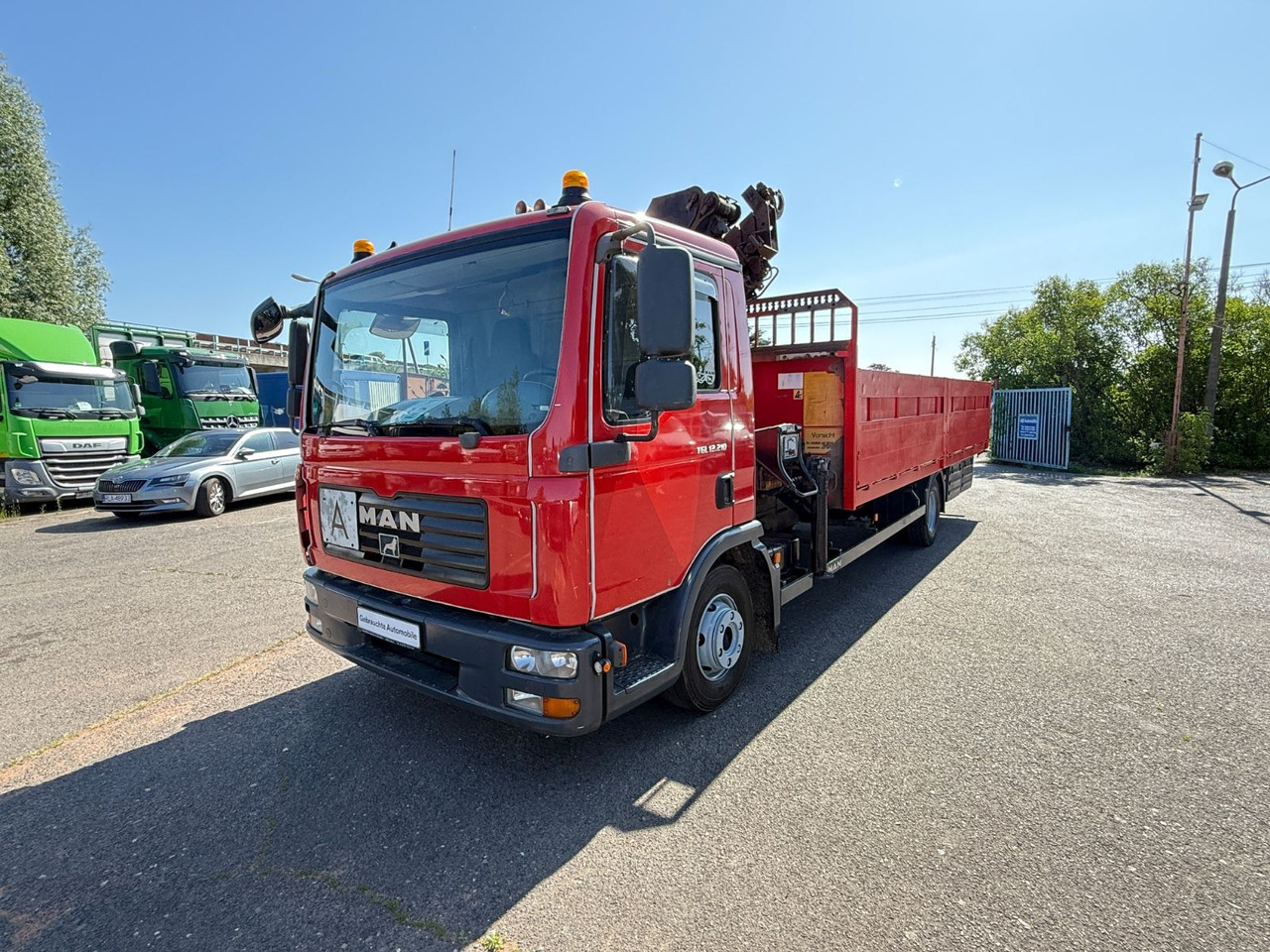 MAN TGL 12.210 mit Kran - Nákladní automobil valníkový/ Plošinový, Auto s hydraulickou rukou: obrázek 3 MAN TGL 12.210 mit Kran - Nákladní automobil valníkový/ Plošinový, Auto s hydraulickou rukou: obrázek 3