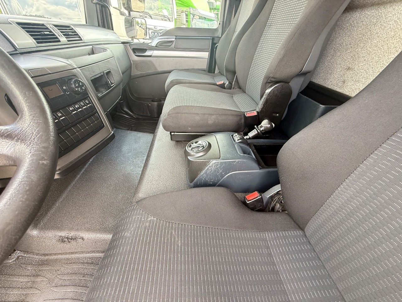 Nákladní automobil valníkový/ Plošinový MAN TGL 8.180: obrázek 11