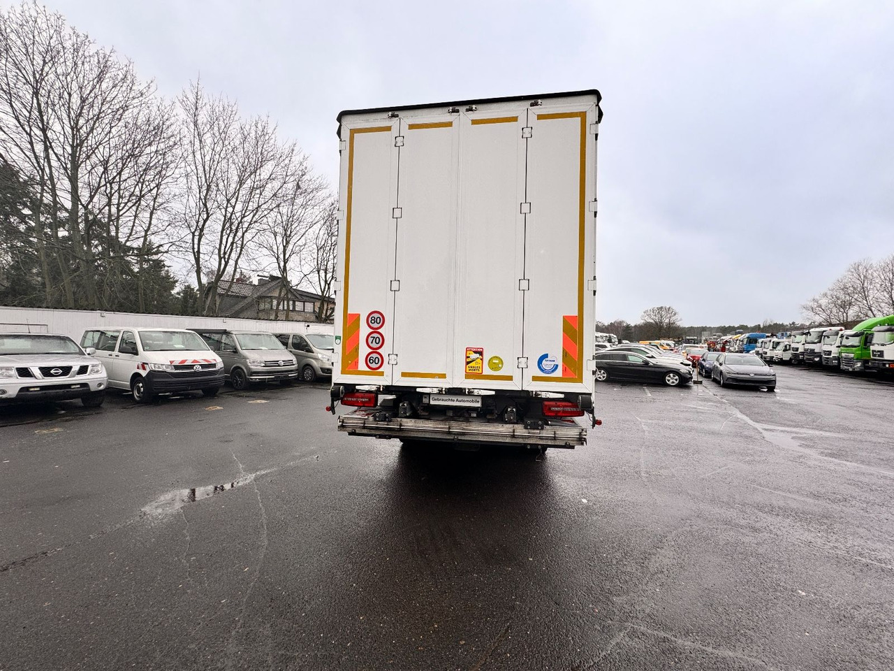 MAN TGX 26.460 Jumbo - Plachtový nákladní auto: obrázek 4 MAN TGX 26.460 Jumbo - Plachtový nákladní auto: obrázek 4