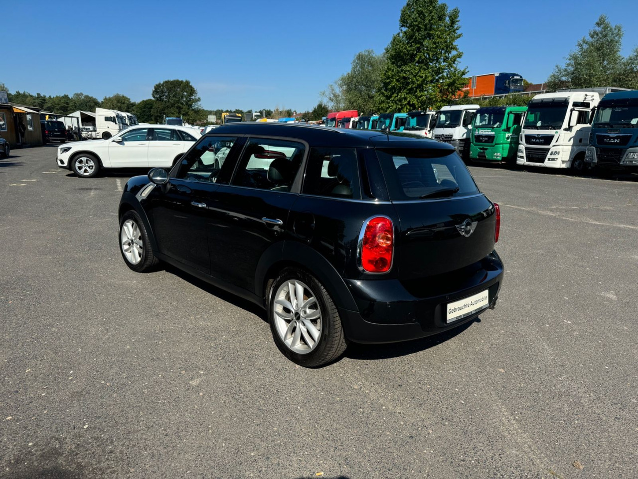 MINI COOPER Countryman Cooper - Osobní auto: obrázek 4 MINI COOPER Countryman Cooper - Osobní auto: obrázek 4