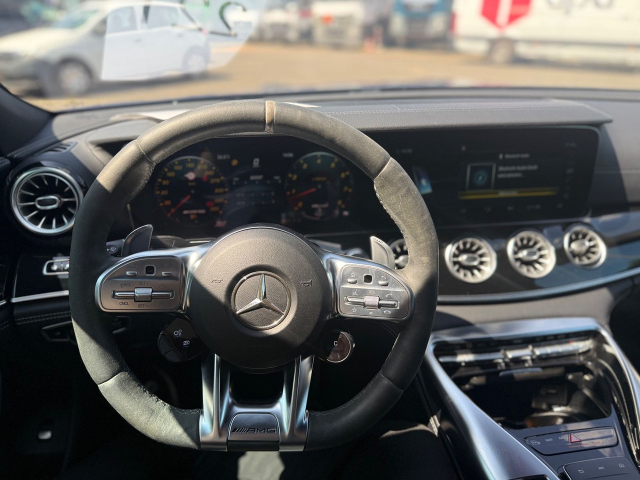 Osobní auto Mercedes-Benz AMG GT 4-trg. 63 S 4Matic+: obrázek 12