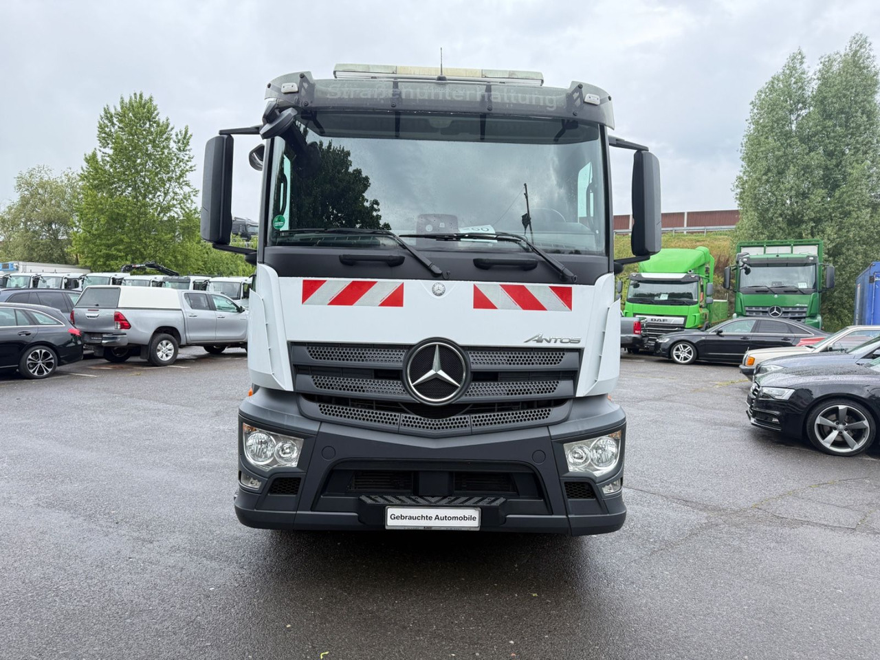 Mercedes-Benz Antos 1836 Kran Xiab - Nákladní automobil valníkový/ Plošinový, Auto s hydraulickou rukou: obrázek 4 Mercedes-Benz Antos 1836 Kran Xiab - Nákladní automobil valníkový/ Plošinový, Auto s hydraulickou rukou: obrázek 4