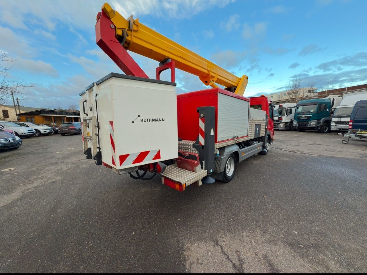 Mercedes-Benz Atego 816 2 4-Zyl. 4x2 Hebebühne - Autoplošina: obrázek 4 Mercedes-Benz Atego 816 2 4-Zyl. 4x2 Hebebühne - Autoplošina: obrázek 4