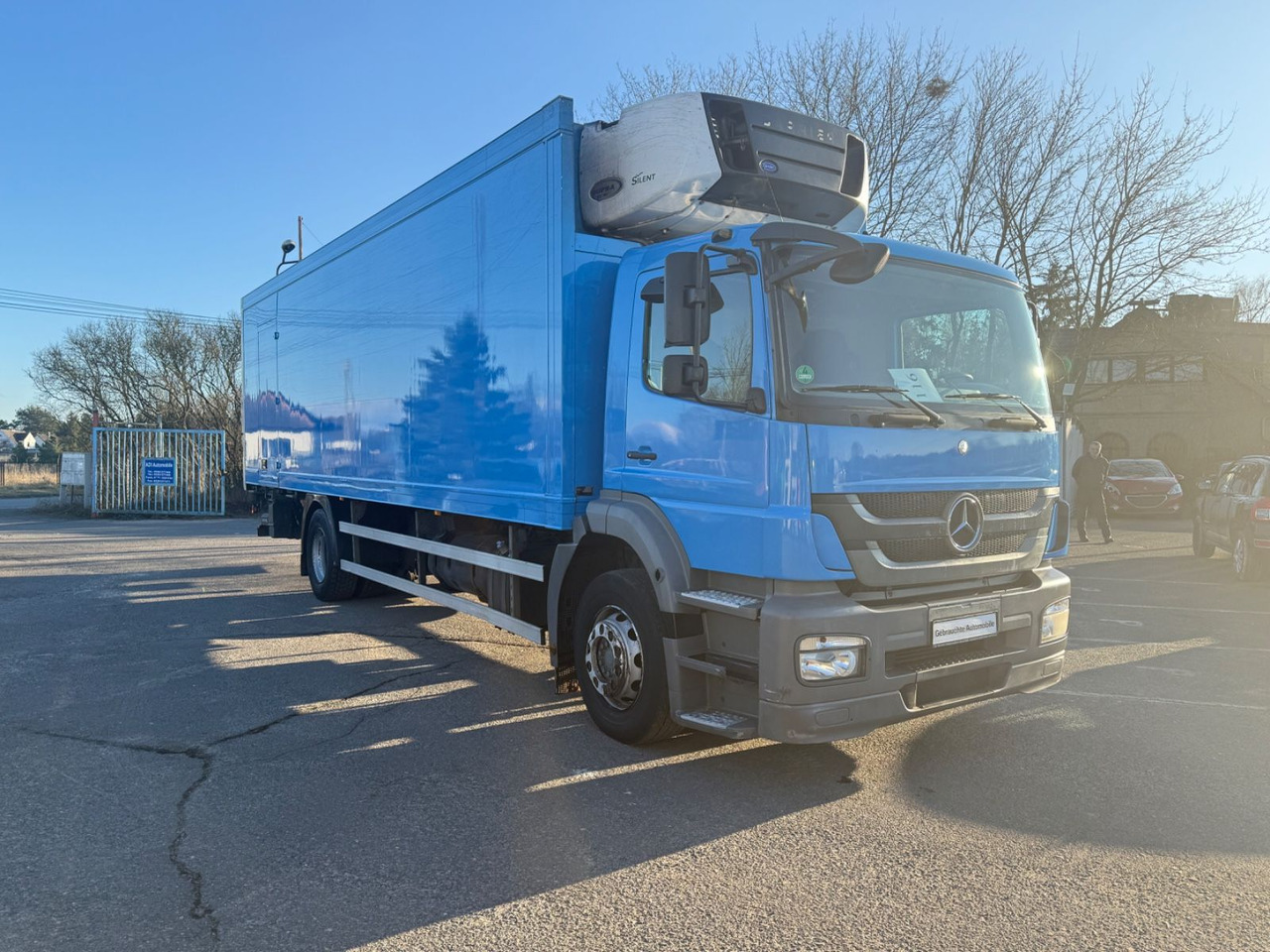 Mercedes-Benz Axor 1824 Kühlkoffer Lbw Klima - Chladírenský nákladní automobil: obrázek 2 Mercedes-Benz Axor 1824 Kühlkoffer Lbw Klima - Chladírenský nákladní automobil: obrázek 2