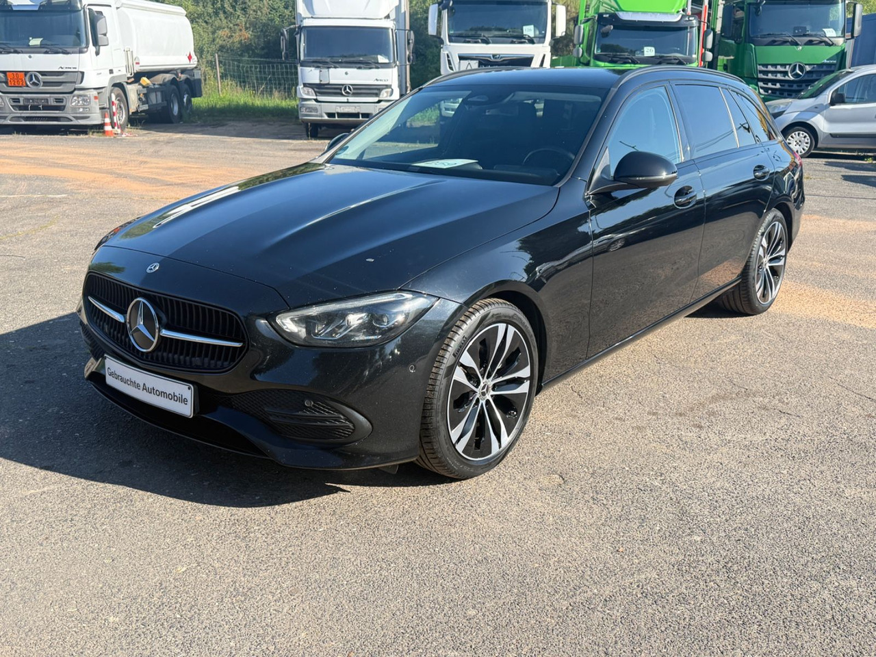Mercedes-Benz C 220 C -Klasse T-Modell C 220 T d - Kombi: obrázek 3 Mercedes-Benz C 220 C -Klasse T-Modell C 220 T d - Kombi: obrázek 3