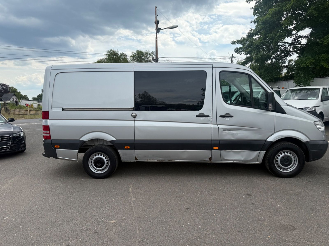 Mercedes-Benz Sprinter II Kasten 219 CDI Automatik - Malá dodávka: obrázek 4 Mercedes-Benz Sprinter II Kasten 219 CDI Automatik - Malá dodávka: obrázek 4