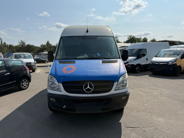 Mercedes-Benz Sprinter II Kasten 313 CDI MOTORSCHADEN !!! - Furgon: obrázek 1 Mercedes-Benz Sprinter II Kasten 313 CDI MOTORSCHADEN !!! - Furgon: obrázek 1