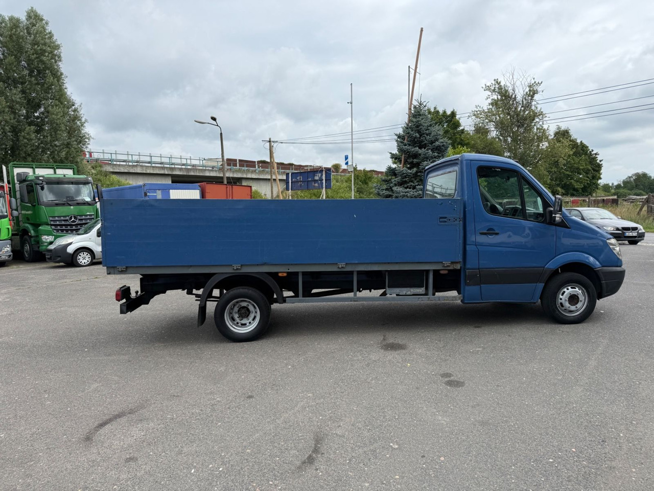 Mercedes-Benz Sprinter II Pritsche515 CDI - Plachtová dodávka: obrázek 3 Mercedes-Benz Sprinter II Pritsche515 CDI - Plachtová dodávka: obrázek 3