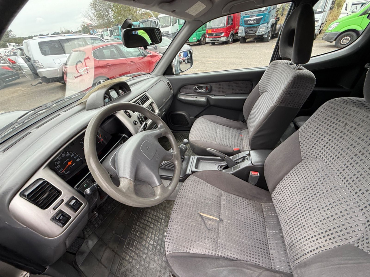SUV Mitsubishi L200 Magnum  TD Intense Club Cab 2500: obrázek 8