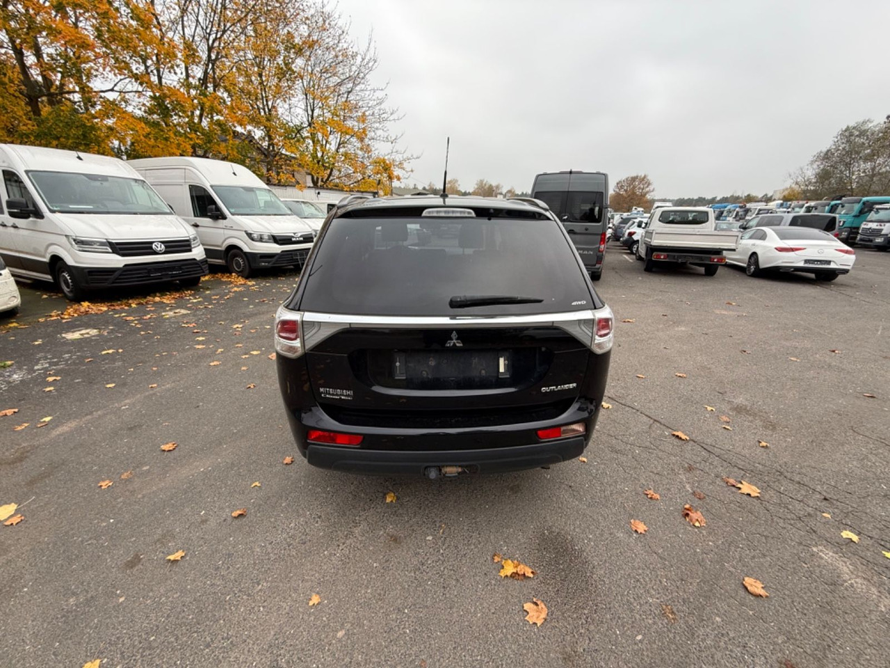 Mitsubishi Outlander 4X4 Allrad ClearTec Instyle - SUV: obrázek 5 Mitsubishi Outlander 4X4 Allrad ClearTec Instyle - SUV: obrázek 5