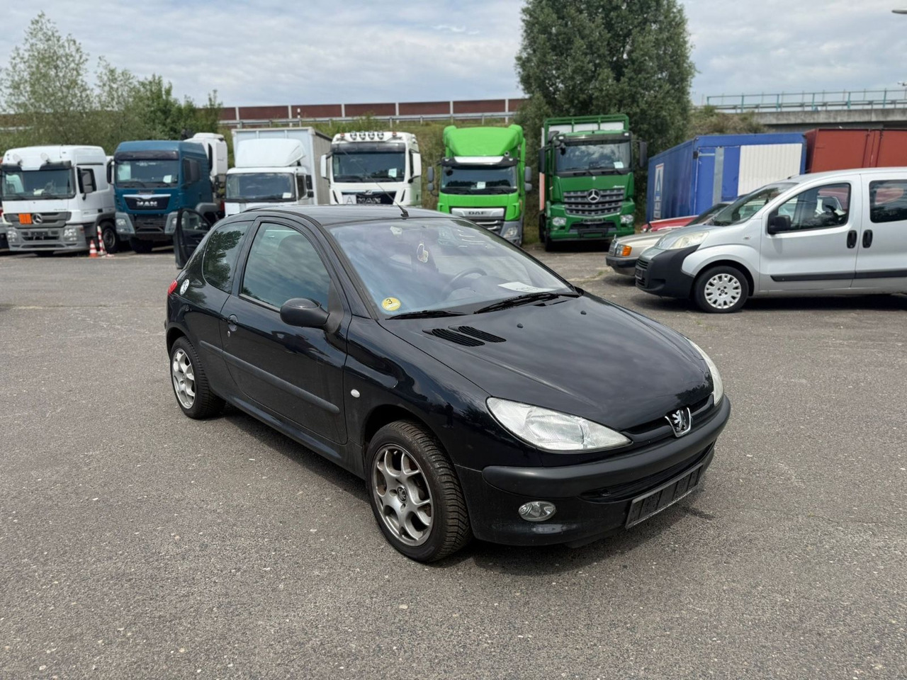Peugeot 206 1.4 HDi - Sedan: obrázek 2 Peugeot 206 1.4 HDi - Sedan: obrázek 2