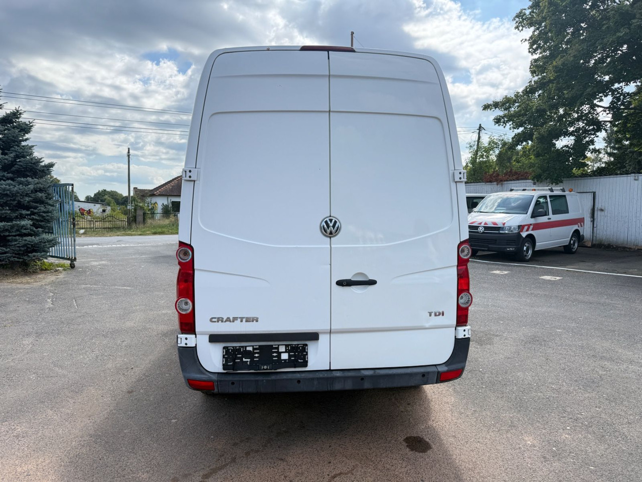 Volkswagen Crafter Kasten 35 mittel L2H2 Hochdach - Furgon: obrázek 4 Volkswagen Crafter Kasten 35 mittel L2H2 Hochdach - Furgon: obrázek 4