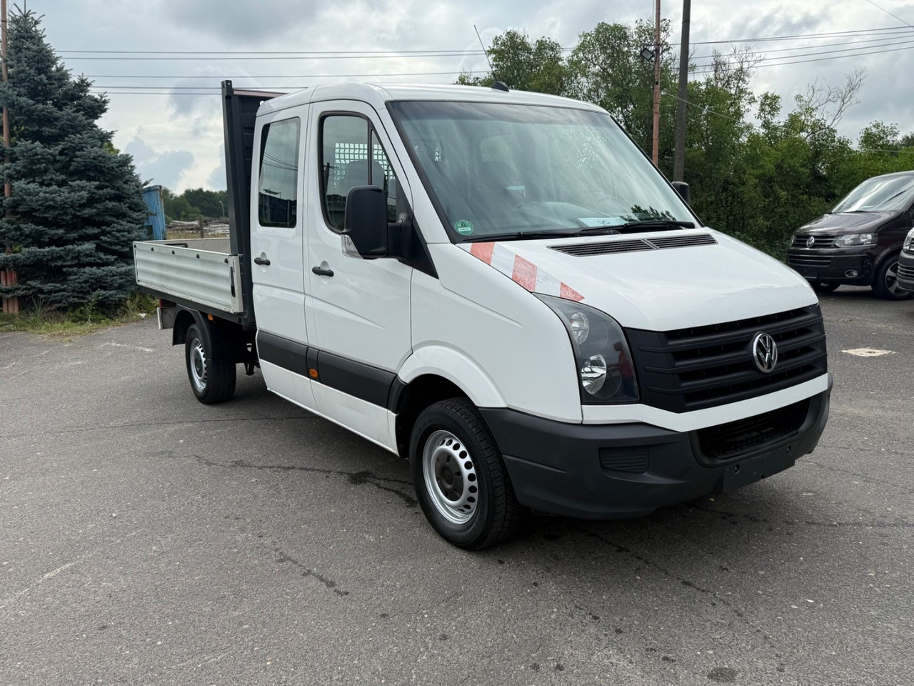 Volkswagen Crafter Pritsche 35 mittel L2 Doppelkabine - Dodávka valník, Dodávka s dvojitou kabinou: obrázek 2 Volkswagen Crafter Pritsche 35 mittel L2 Doppelkabine - Dodávka valník, Dodávka s dvojitou kabinou: obrázek 2