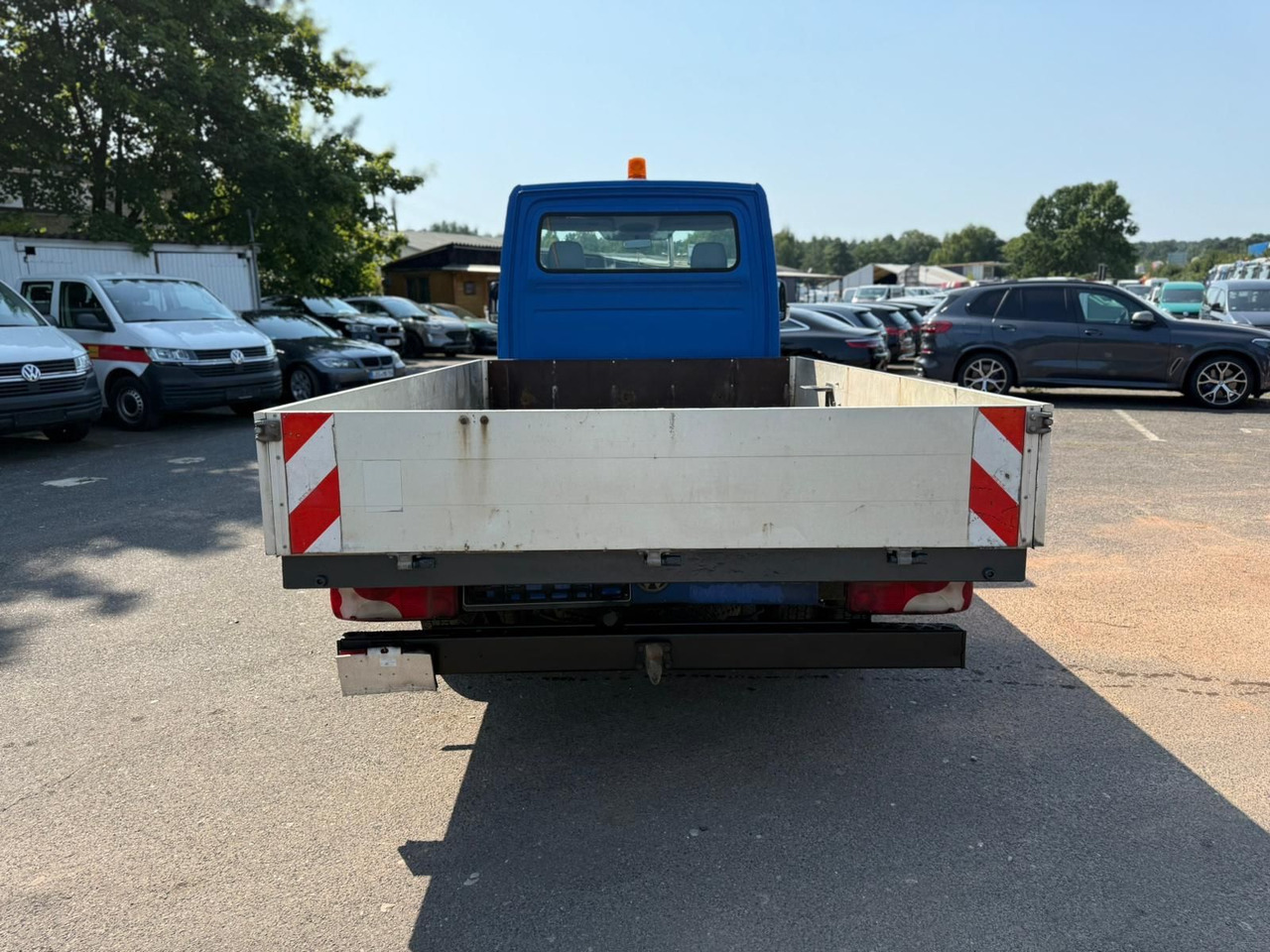 Volkswagen Crafter Pritsche 50 mittel L2 - Dodávka valník: obrázek 4 Volkswagen Crafter Pritsche 50 mittel L2 - Dodávka valník: obrázek 4