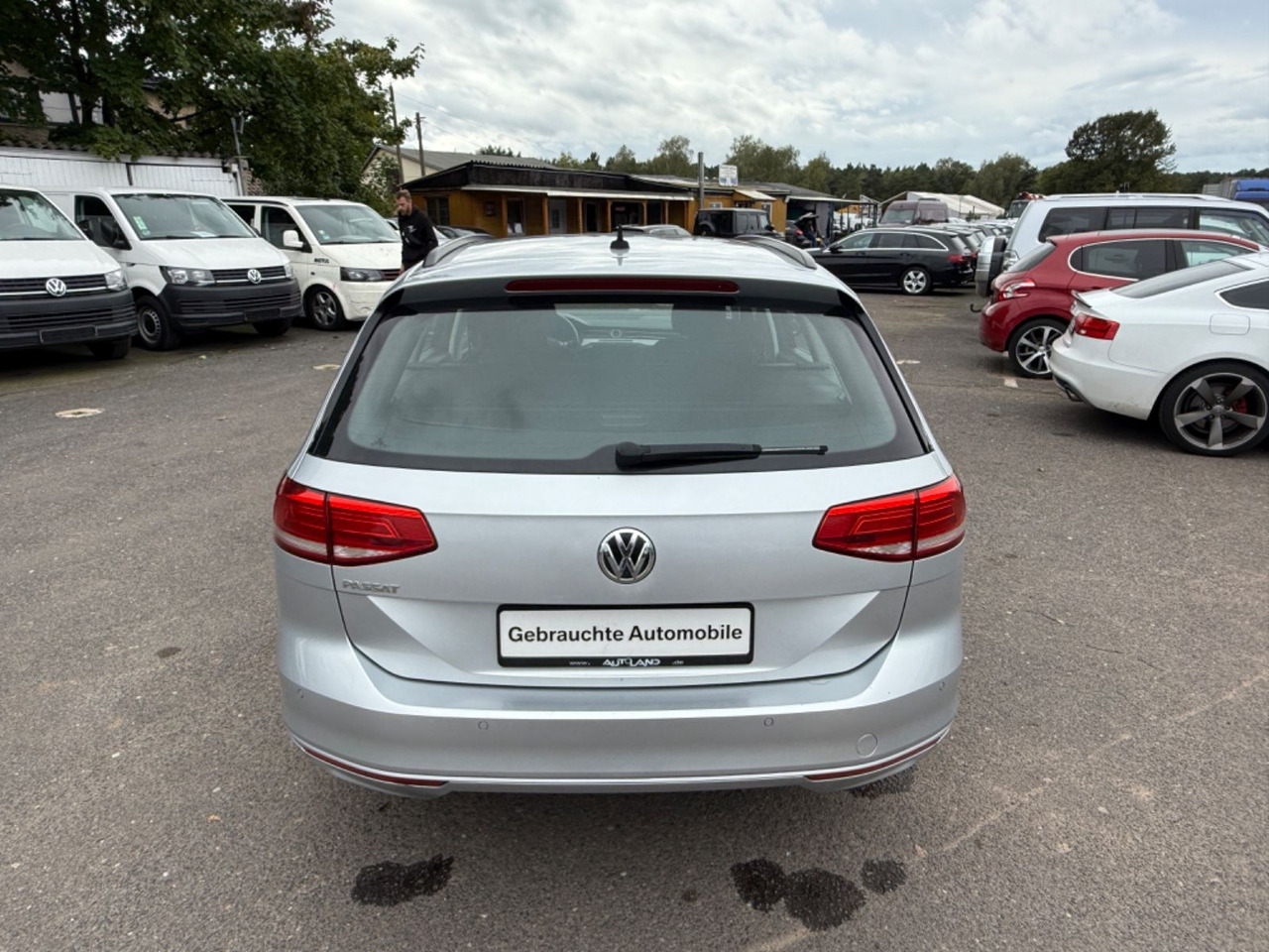 Volkswagen Passat Variant Trendline BMT/Start-Stopp - Sedan: obrázek 5 Volkswagen Passat Variant Trendline BMT/Start-Stopp - Sedan: obrázek 5