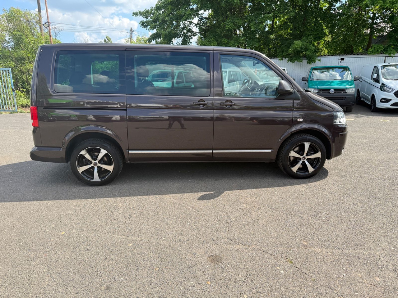 Volkswagen T5 Multivan Highline - Mikrobus: obrázek 5 Volkswagen T5 Multivan Highline - Mikrobus: obrázek 5