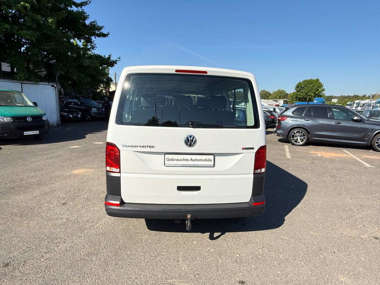 Volkswagen T6 Transporter Kombi lang 4MOTION - Mikrobus: obrázek 4 Volkswagen T6 Transporter Kombi lang 4MOTION - Mikrobus: obrázek 4