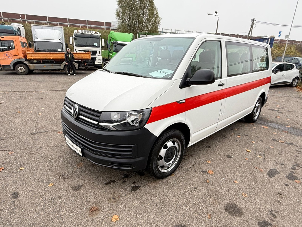 Volkswagen T6 Transporter ang 4Motion - Mikrobus: obrázek 3 Volkswagen T6 Transporter ang 4Motion - Mikrobus: obrázek 3