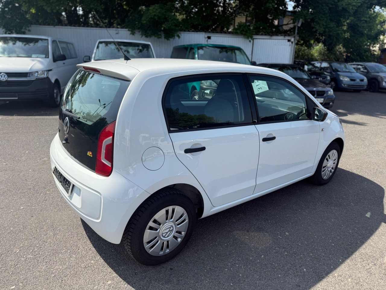 Volkswagen up! take up! BMT eco - Sedan: obrázek 4 Volkswagen up! take up! BMT eco - Sedan: obrázek 4