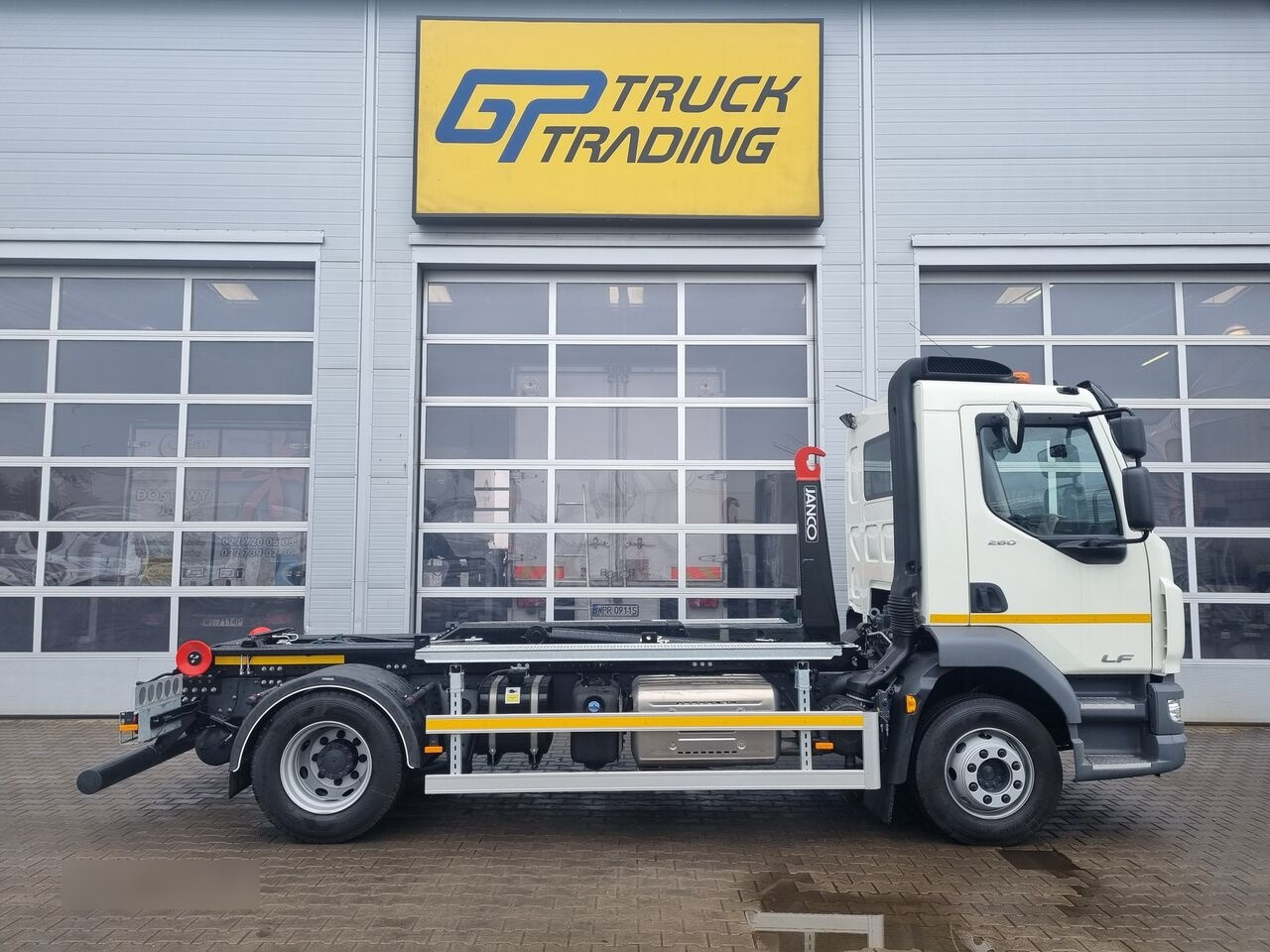DAF LF 55 260 - Hákový nosič kontejnerů: obrázek 3 DAF LF 55 260 - Hákový nosič kontejnerů: obrázek 3