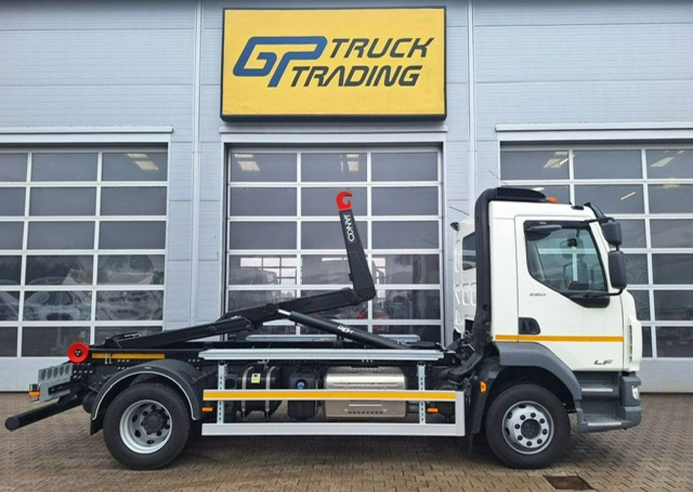 DAF LF 55 260 - Vůz na odvoz odpadků: obrázek 3 DAF LF 55 260 - Vůz na odvoz odpadků: obrázek 3