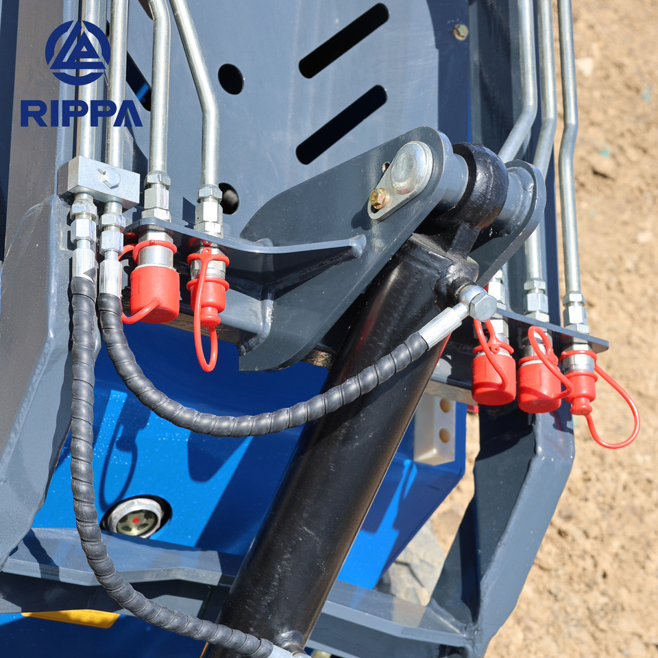 Rippa RS03 skid steer loader B&S engine EPA US & Germany Stock leasing Rippa RS03 skid steer loader B&S engine EPA US & Germany Stock: obrázek 19