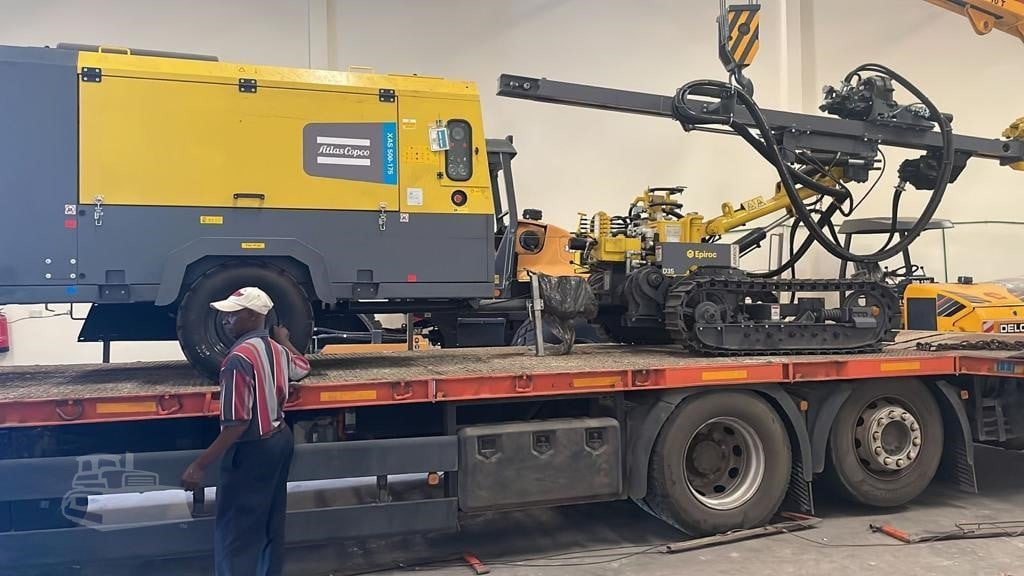 ATLAS COPCO 450 CFM - Mobilní kompresor: obrázek 1 ATLAS COPCO 450 CFM - Mobilní kompresor: obrázek 1