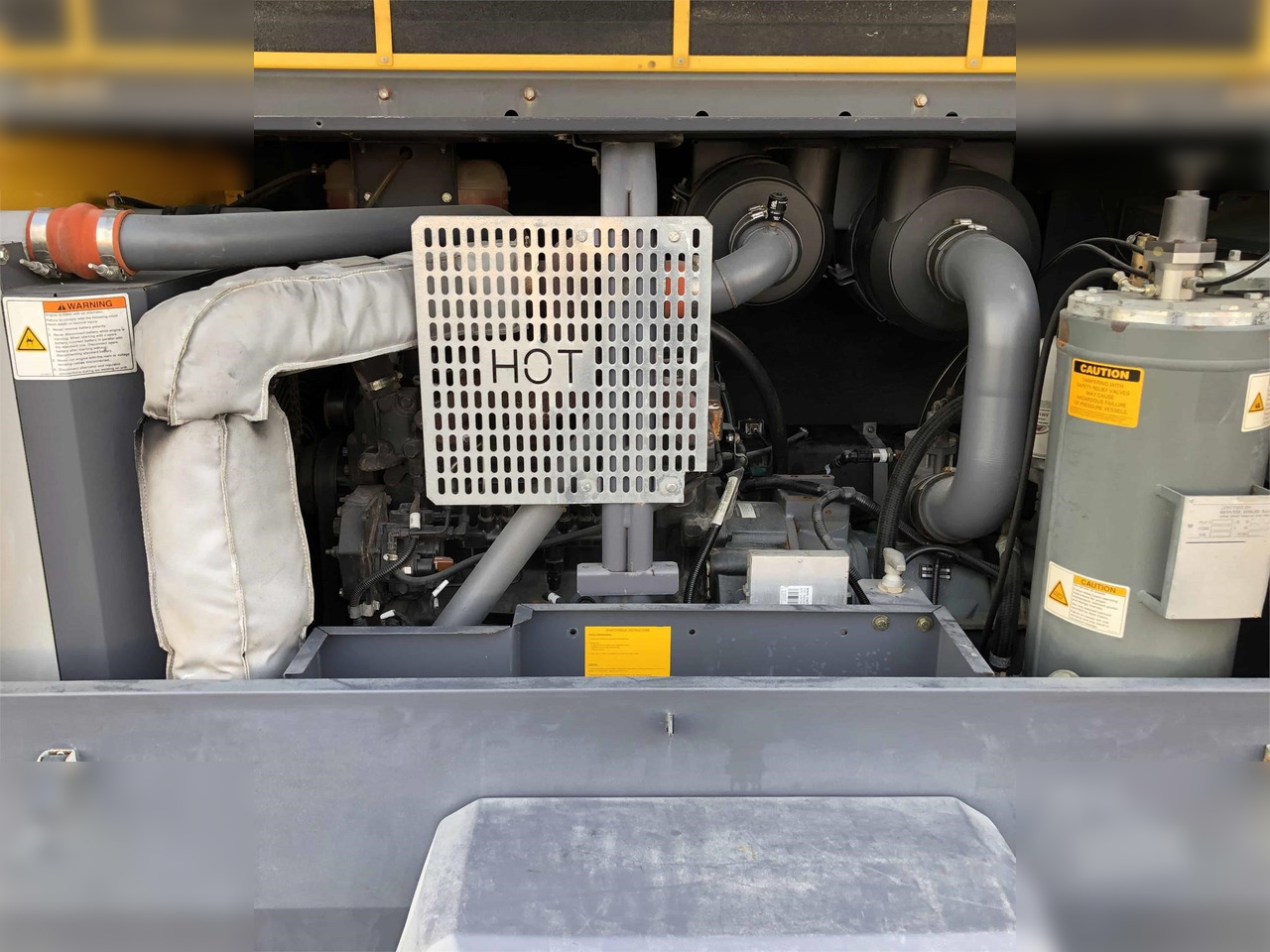 ATLAS COPCO 450 CFM - Mobilní kompresor: obrázek 4 ATLAS COPCO 450 CFM - Mobilní kompresor: obrázek 4