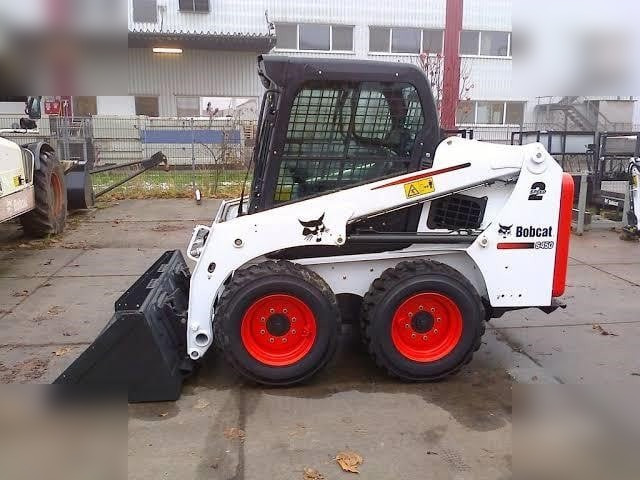 BOBCAT S450 - Smykový nakladač: obrázek 1 BOBCAT S450 - Smykový nakladač: obrázek 1