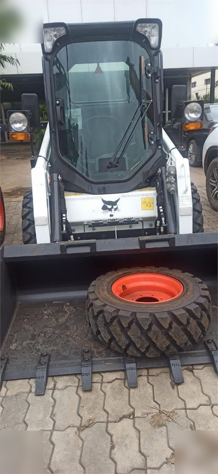 BOBCAT S450 - Smykový nakladač: obrázek 3 BOBCAT S450 - Smykový nakladač: obrázek 3