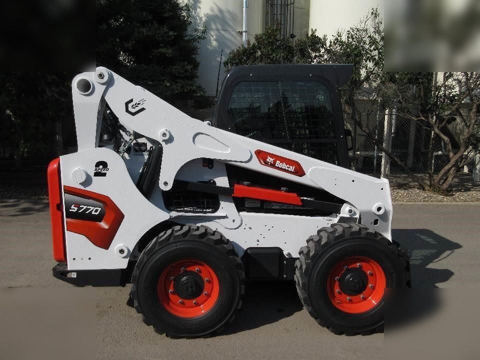 BOBCAT S770 - Smykový nakladač: obrázek 3 BOBCAT S770 - Smykový nakladač: obrázek 3