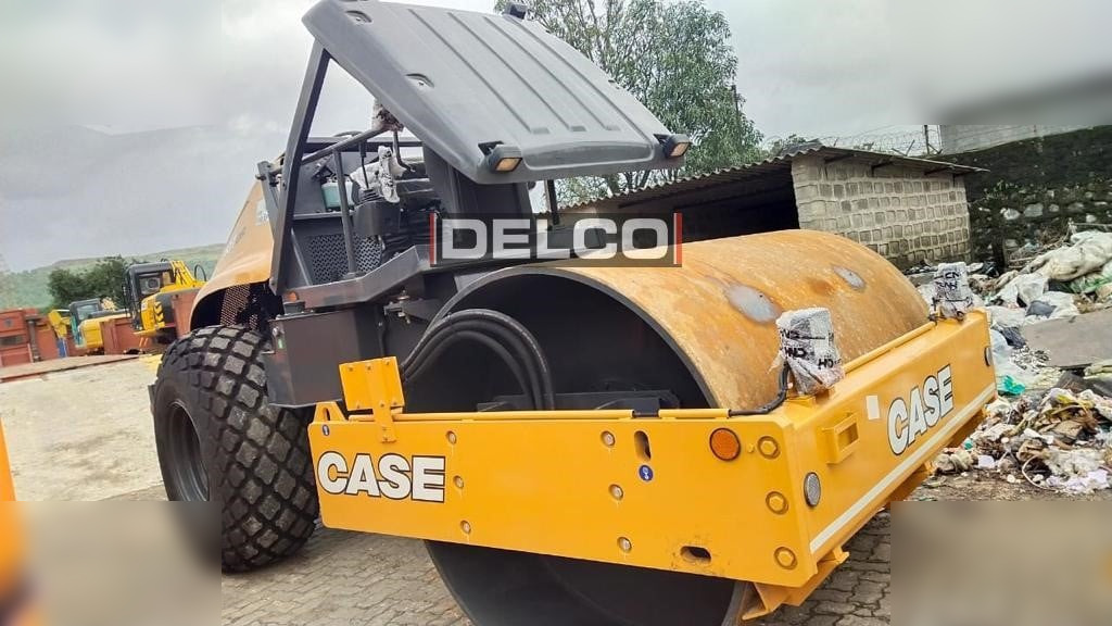 CASE 1107EX - Válec: obrázek 2 CASE 1107EX - Válec: obrázek 2