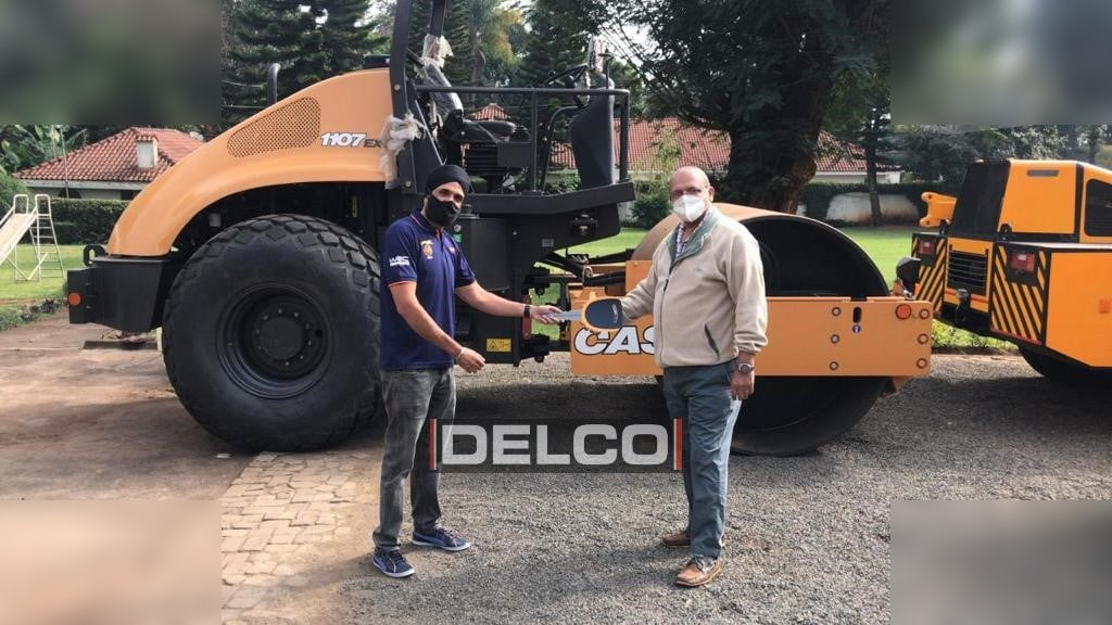 CASE 1107EX - Válec: obrázek 1 CASE 1107EX - Válec: obrázek 1