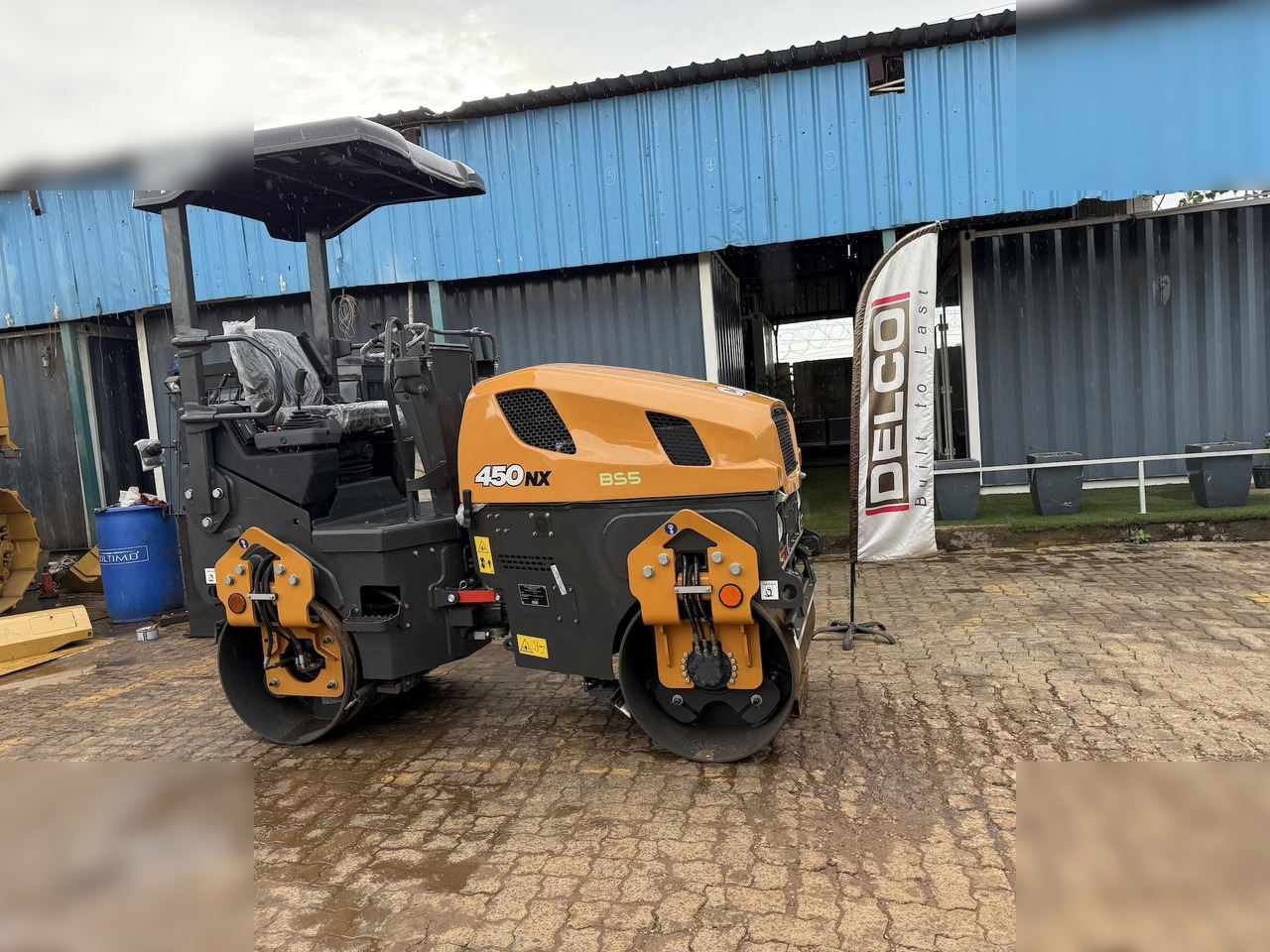 CASE 450NX - Válec: obrázek 1 CASE 450NX - Válec: obrázek 1