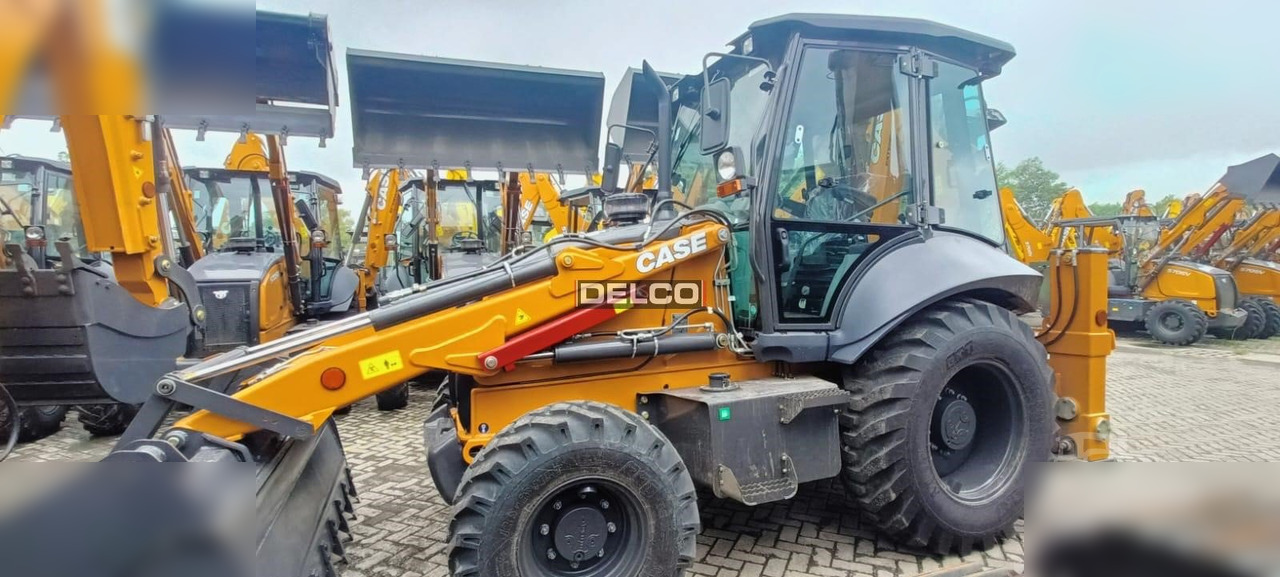 CASE 570SV - Rýpadlo-nakladač: obrázek 4 CASE 570SV - Rýpadlo-nakladač: obrázek 4