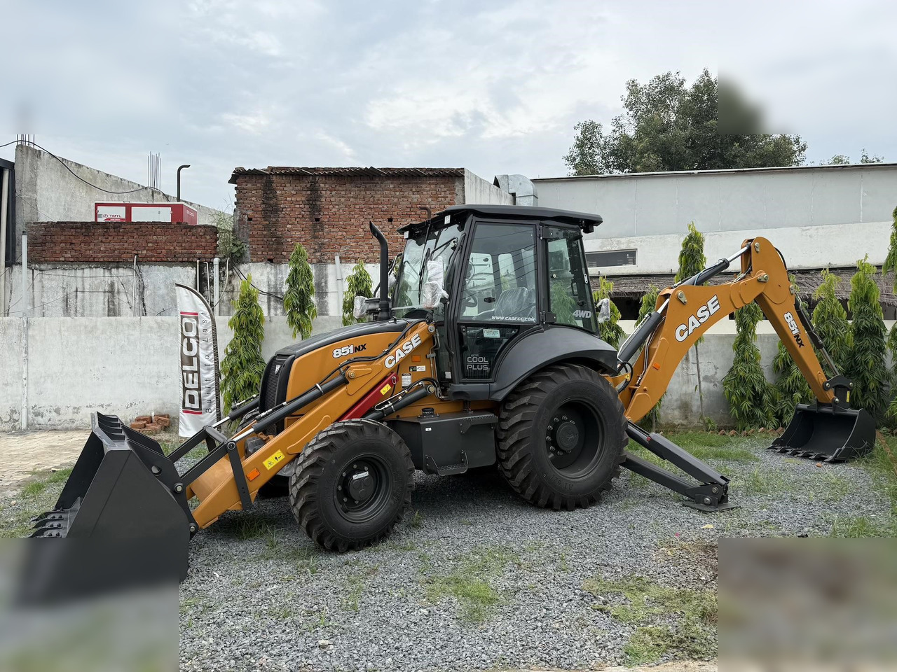 CASE 851NX CP - Rýpadlo-nakladač: obrázek 1 CASE 851NX CP - Rýpadlo-nakladač: obrázek 1