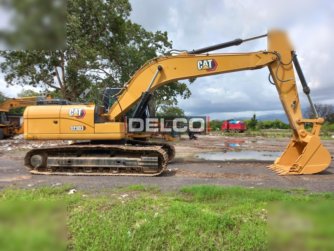 CATERPILLAR 323D3 - Pásové rýpadlo: obrázek 1 CATERPILLAR 323D3 - Pásové rýpadlo: obrázek 1