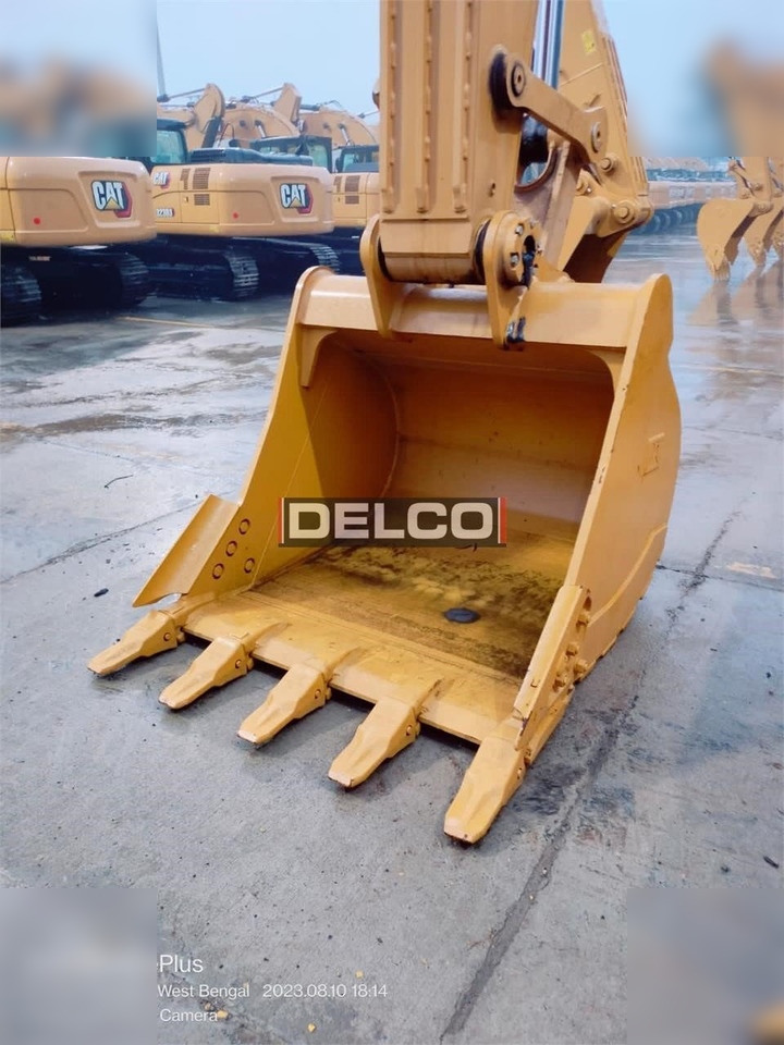 CATERPILLAR 330GC - Pásové rýpadlo: obrázek 3 CATERPILLAR 330GC - Pásové rýpadlo: obrázek 3