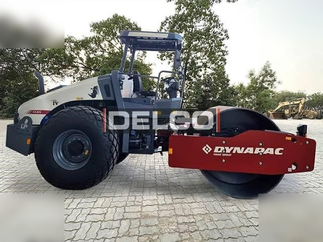 DYNAPAC CA305 - Válec: obrázek 3 DYNAPAC CA305 - Válec: obrázek 3