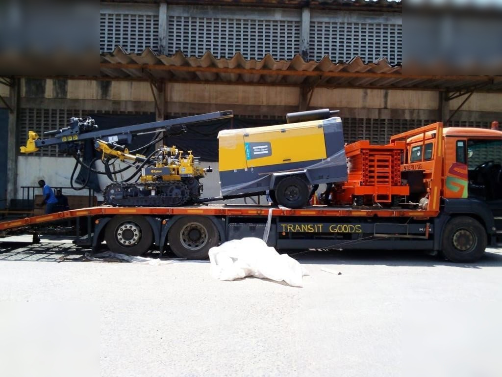 EPIROC AIRROC D40 - Vrtná souprava: obrázek 2 EPIROC AIRROC D40 - Vrtná souprava: obrázek 2